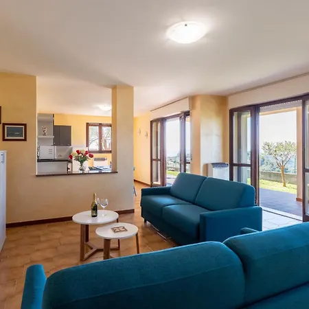 Apartament Guesthost - Cozy Flat With Garden And Parking *