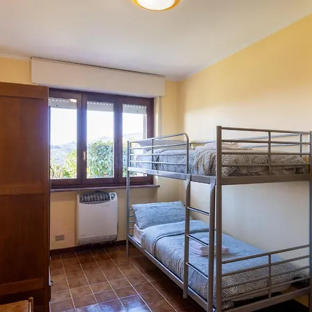 Guesthost - Cozy Flat With Garden And Parking * San Lorenzo al Mare